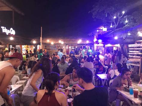 beach bum food park|5 Places to Pig.